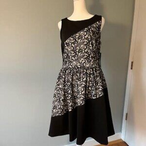 Sleeveless Black Lace Cocktail Dress with Pockets - Never Worn